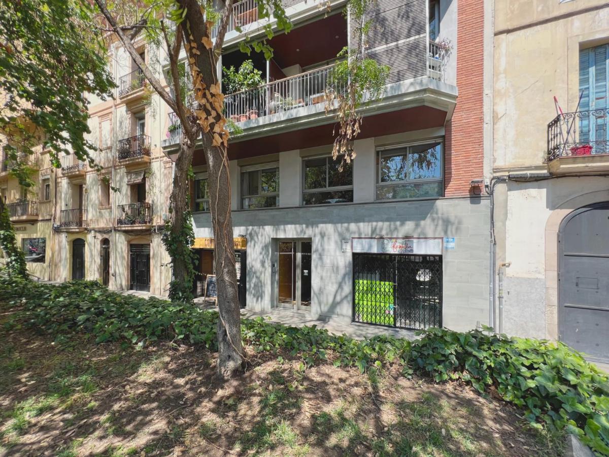 Stay U-Nique Apartments Sants II Barcelona Exterior photo